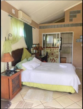 The blue room Serengeti